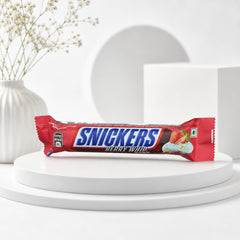 SNICKERS BERRY WHIP - شوكولاته سنيكرز فراوله ٢٢ جرام